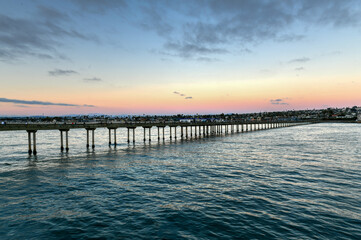 Fototapeta na wymiar Ocean Beach Pier - San Diego, California