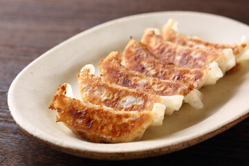 焼き餃子