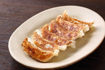 焼き餃子