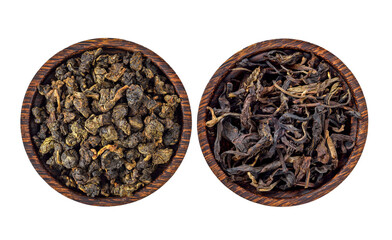 Fototapeta na wymiar Dry tea leaves isolated on white background.