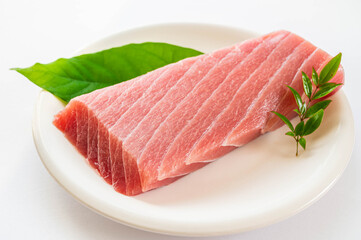 脂がのった柵のまぐろ