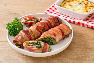 baked bacon stuffed spinach and cheese