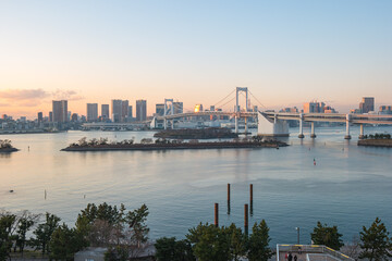 Fototapeta na wymiar View of Tokyo Bay at sunset in Tokyo city, Japan