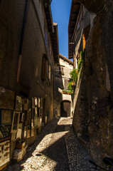Fototapeta na wymiar miasteczko Malcesina - Włochy 