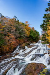 紅葉の日光　湯川　竜頭ノ滝上流