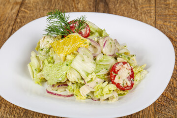 Salad with chicken and orange