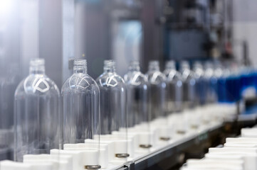 Plastic bottle packaging line cosmetics industry 4.0 / cosmetics industry