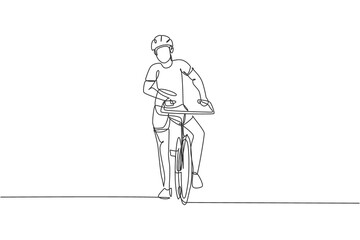 Single continuous line drawing of young agile man cyclist pose confidently at cycling event. Sport lifestyle concept. Trendy one line draw design vector illustration for cycling race promotion media