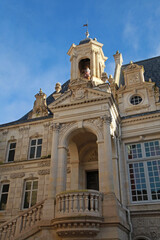 Fototapeta na wymiar Cour intérieure de la mairie de La Rochelle 