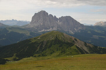 Fototapeta premium Hiking in the Seceda and Seiser Alm / Alpe di Siusi mountains in the Dolomites, Northern Italy