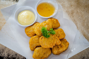 frieds nugget snack on lunch