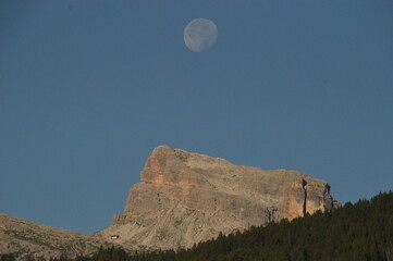 Hiking and climbing at the stunning Passo Giau in the Dolomite mountains of Northern Italy
