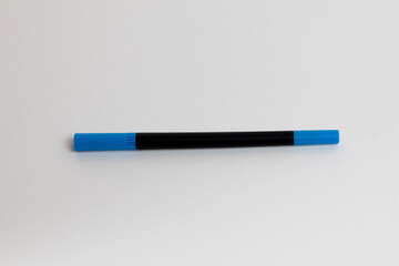 Blue. Color marker with double brush tip. Ideal for adult and children's coloring books, manga, comics, calligraphy.