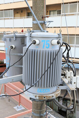 電柱の変圧器
