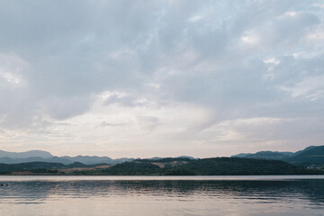 minimalistic lake scape