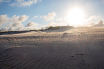 pôr-do-sol nas dunas da Praia do Santinho,  Florianópolis, praia tropical, Santa Catarina, Brasil, florianopolis