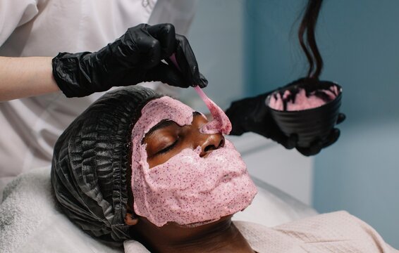 Pink alginate mask