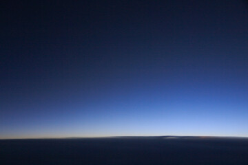 上空の日没