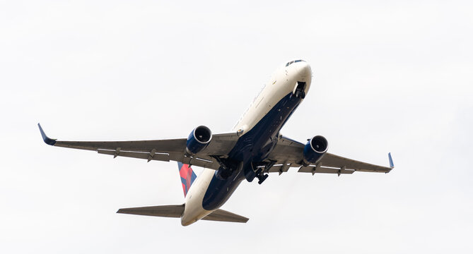 Delta Air lines Boeing 767