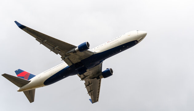 Delta Air lines Boeing 767
