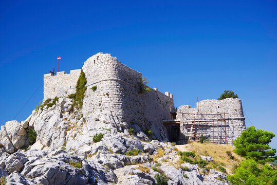 Stari Grad Fortica, the ruins of pirate fortress above the town of Omis, Croatia