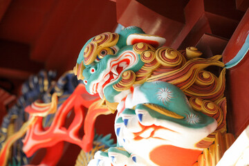 Fototapeta na wymiar 伊豆山神社　拝殿の彫刻　唐獅子
