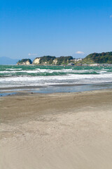 材木座海岸と富士山