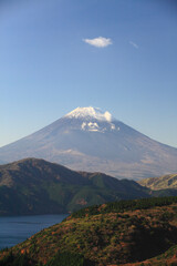 Fototapeta premium 芦ノ湖と富士山