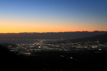 Naklejka premium 沼津市街地の日没夕景