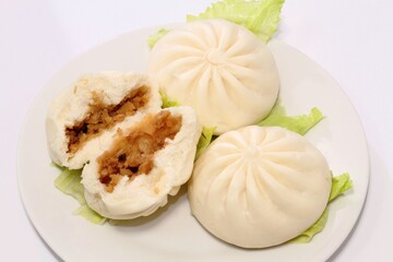 肉まん