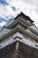 Donjon of Osaka-jo castle in autumn