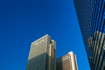 Obraz premium 新宿のオフィスビル群