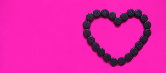 Obraz premium pink heart