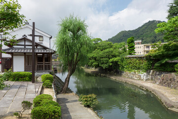 八幡堀と八幡山