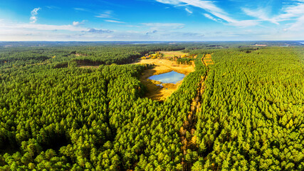 Mazury-kraina lasów i jezior w północno-wschodniej Polsce