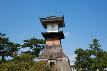 金刀比羅宮北神苑の高燈籠