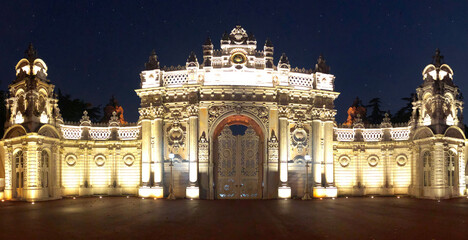 Fototapeta premium Dolmabahce Palace, Istanbul, 2020