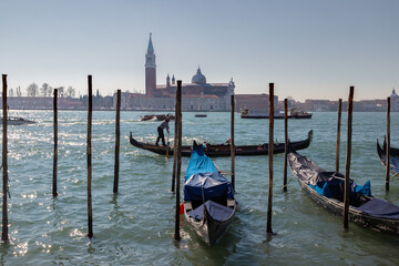 Fototapeta na wymiar Campanile de Saint Marc à Venise