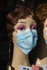 Mannequin masque covid