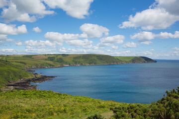 Fototapeta na wymiar Cornwall coast view towards Lansallos near Lantic Bay 