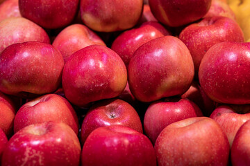 red apples in a market