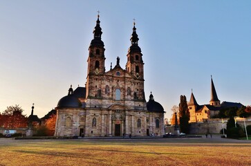 Fototapeta na wymiar Fulda, Dom St. Salvator und Michaelskirche 