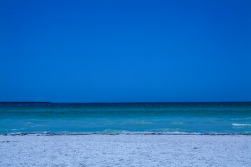Mar azul paisaje