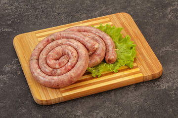 Raw sausage ring for grill