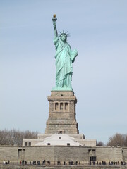 Obraz na płótnie Canvas statue of liberty city