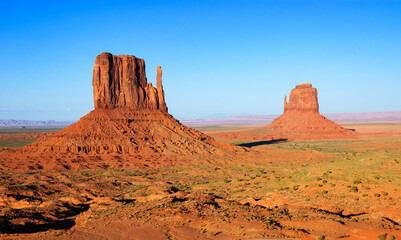 Fototapeta na wymiar The Mittens at Monument Valley Navajo Tribal Park