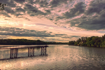 Fototapeta premium Dramatic sunset lake landscape