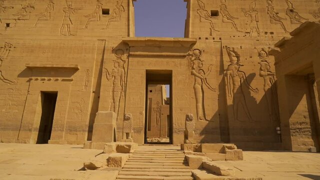 Hyperlapse in the visit to the Temple of Philae, a Greco-Roman construction seen from the Nile river, a temple dedicated to Isis, goddess of love. Aswan. Egyptian