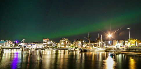 Fototapeta premium night view of the port country