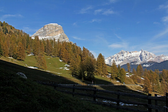 il Sassongher e cima Lavarella; Dolomiti di Val Badia, Alto Adige